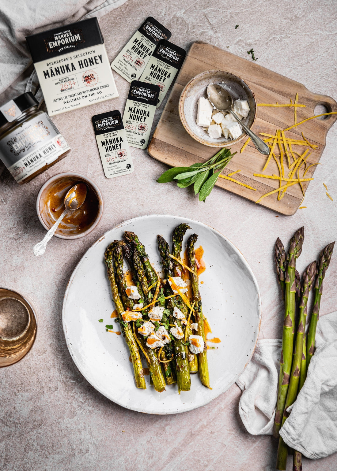 Asparagus with hot honey,